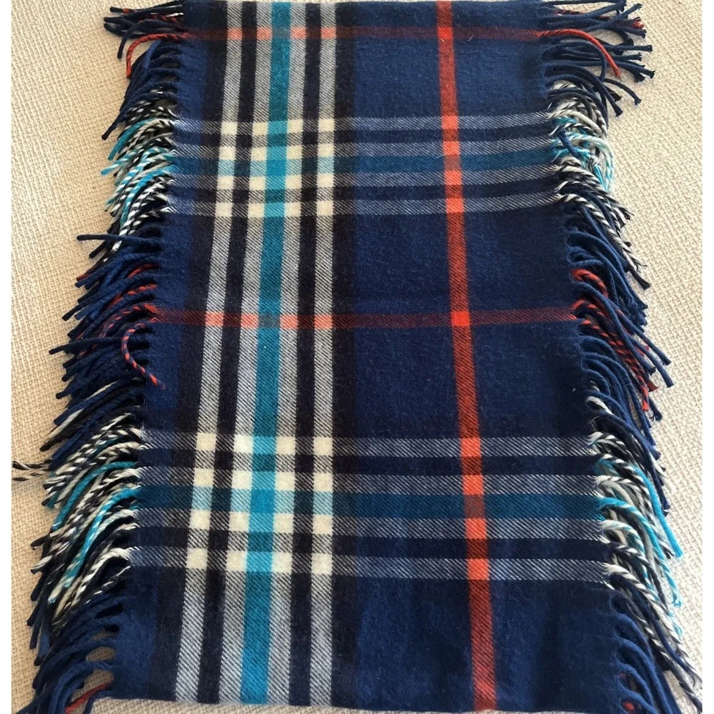 CASHMINK V Fraas Scarf Navy & Red Plaid Scarf Fringe SUPER SOFT
